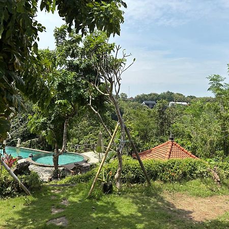 Ringsun Homestay Uluwatu 바둥 외부 사진
